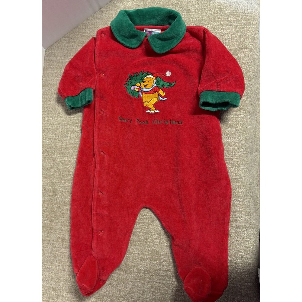Vintage 90’s Winnie the Pooh Baby Beary Christmas Pajama Footie Sleeper  0-3M